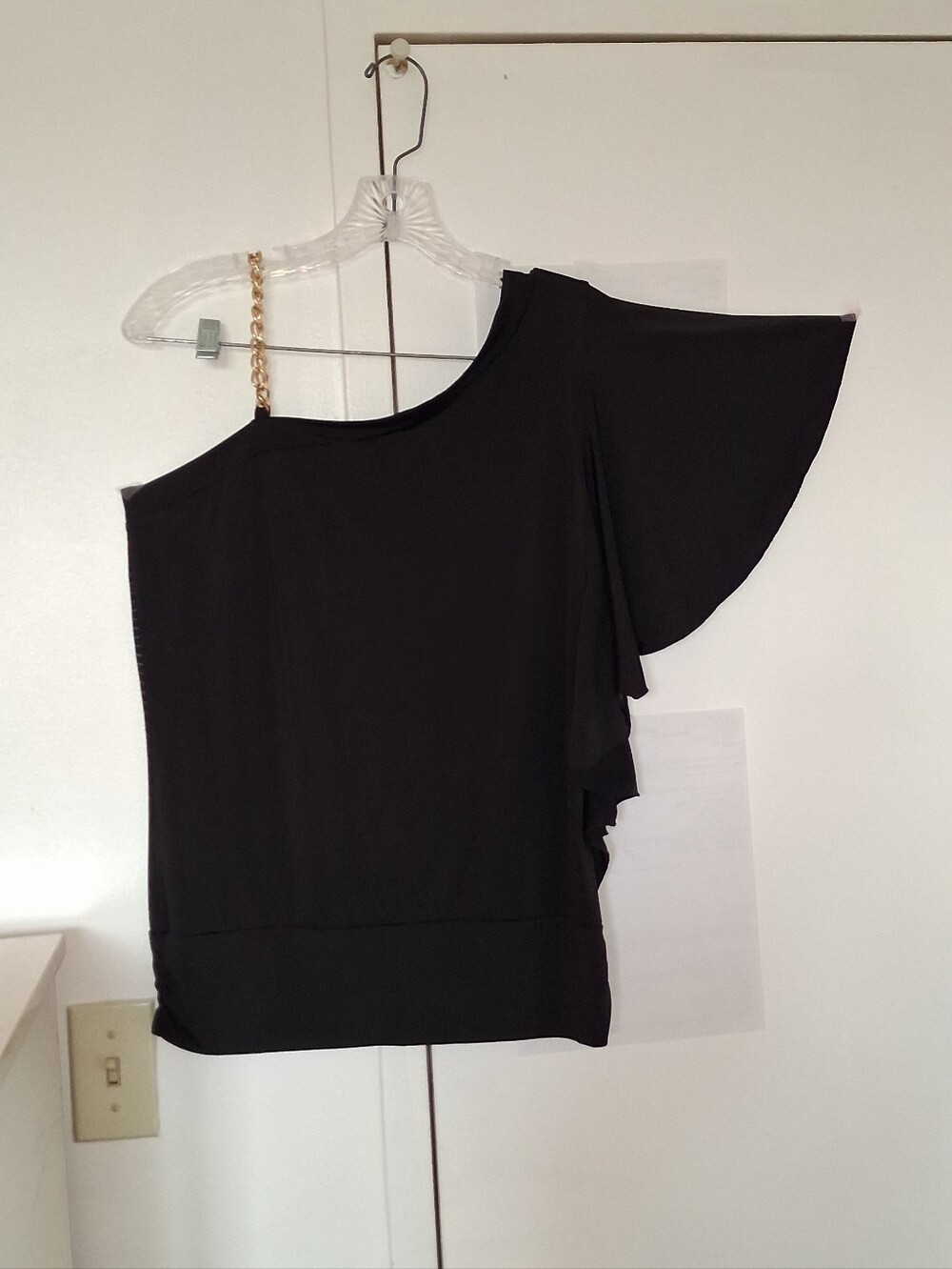 Dereon Black One-Shoulder Crop Top SizeLarge - Picture 2 of 6